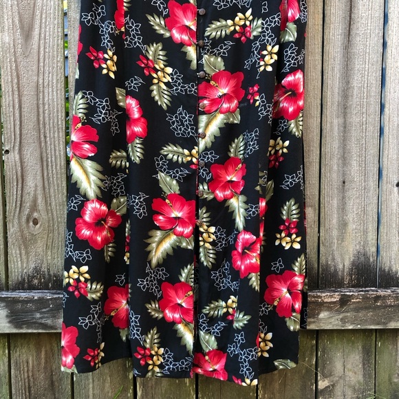Tiki Palm Midi Floral Dress Size XXXL Black Red Hibiscus Button Front Hawaiian - Picture 3 of 16